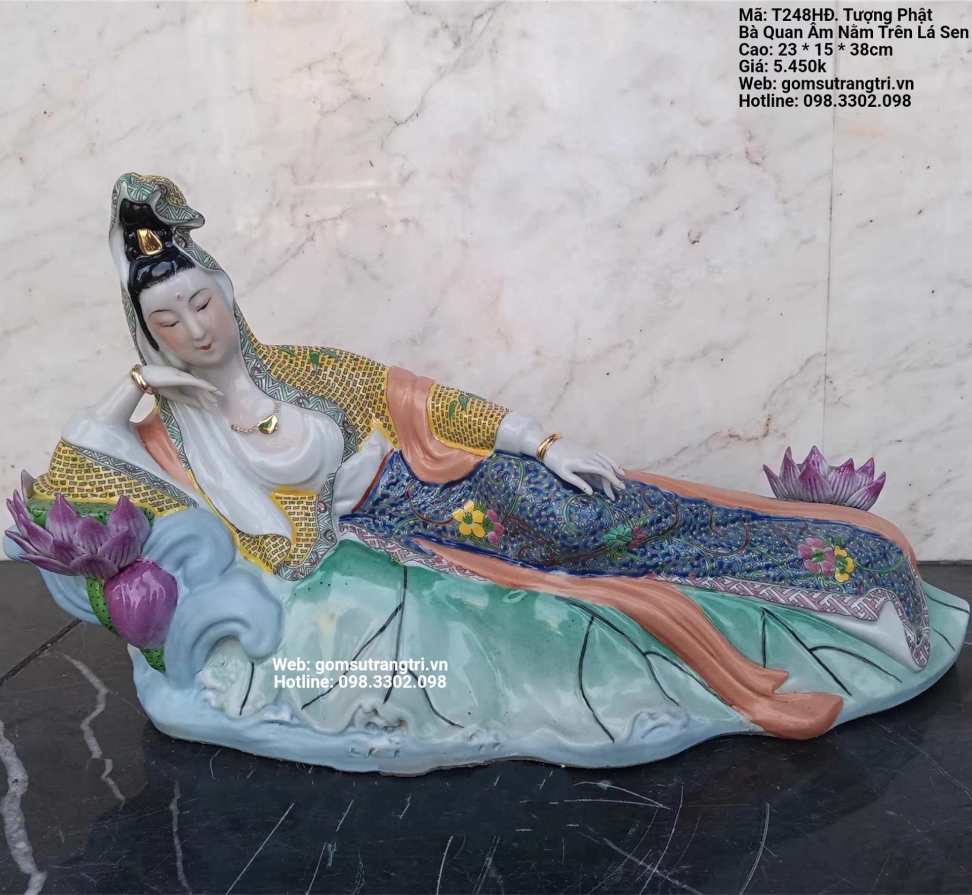 TƯỢNG PHẬT BÀ QUAN ÂM NẰM TRÊN LÁ SEN